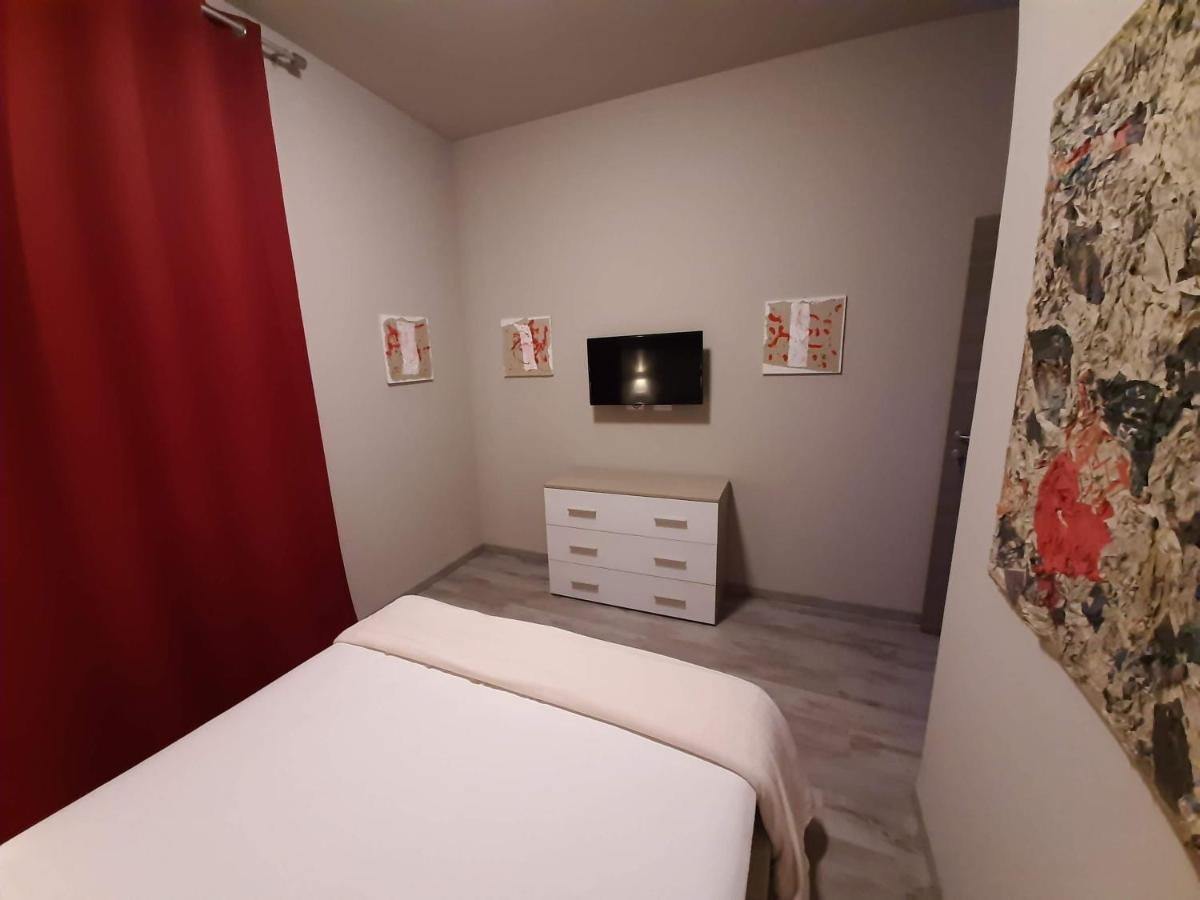 Hotel & Ristorante L'Angoletto In Selci Selci  Eksteriør bilde